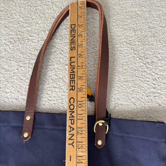 R Riveter Wilson Navy Canvas Tote - Picture 11 of 14